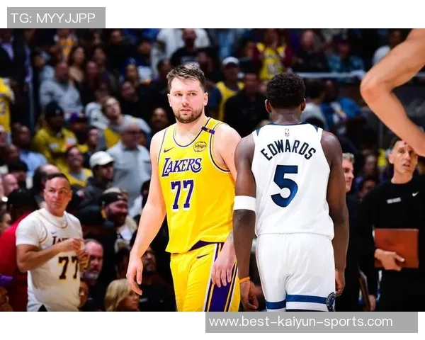 艾顿坦言期待东契奇得分爆发希望他能投丢一球 艾顿坦言期待东契奇得分爆发希望他能投丢一球